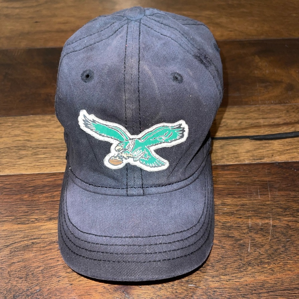 Vintage Philadelphia Eagles Logo Cap